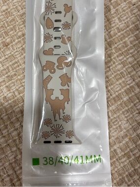 Silicone Apple Watch Band with Beige Disney Pattern - 38/40/41mm